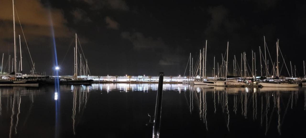 Zeus Valência Exterior foto